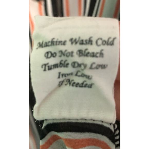 Mine Striped Sleeveless Flowy Blouse Lace Back Black White Pink Size Small - Picture 4 of 5